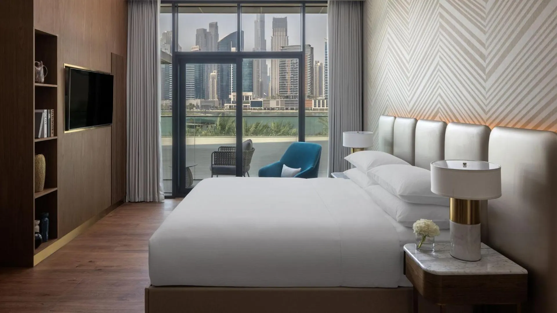 Intercontinental Residences Dubai Business Bay By Ihg Hotel