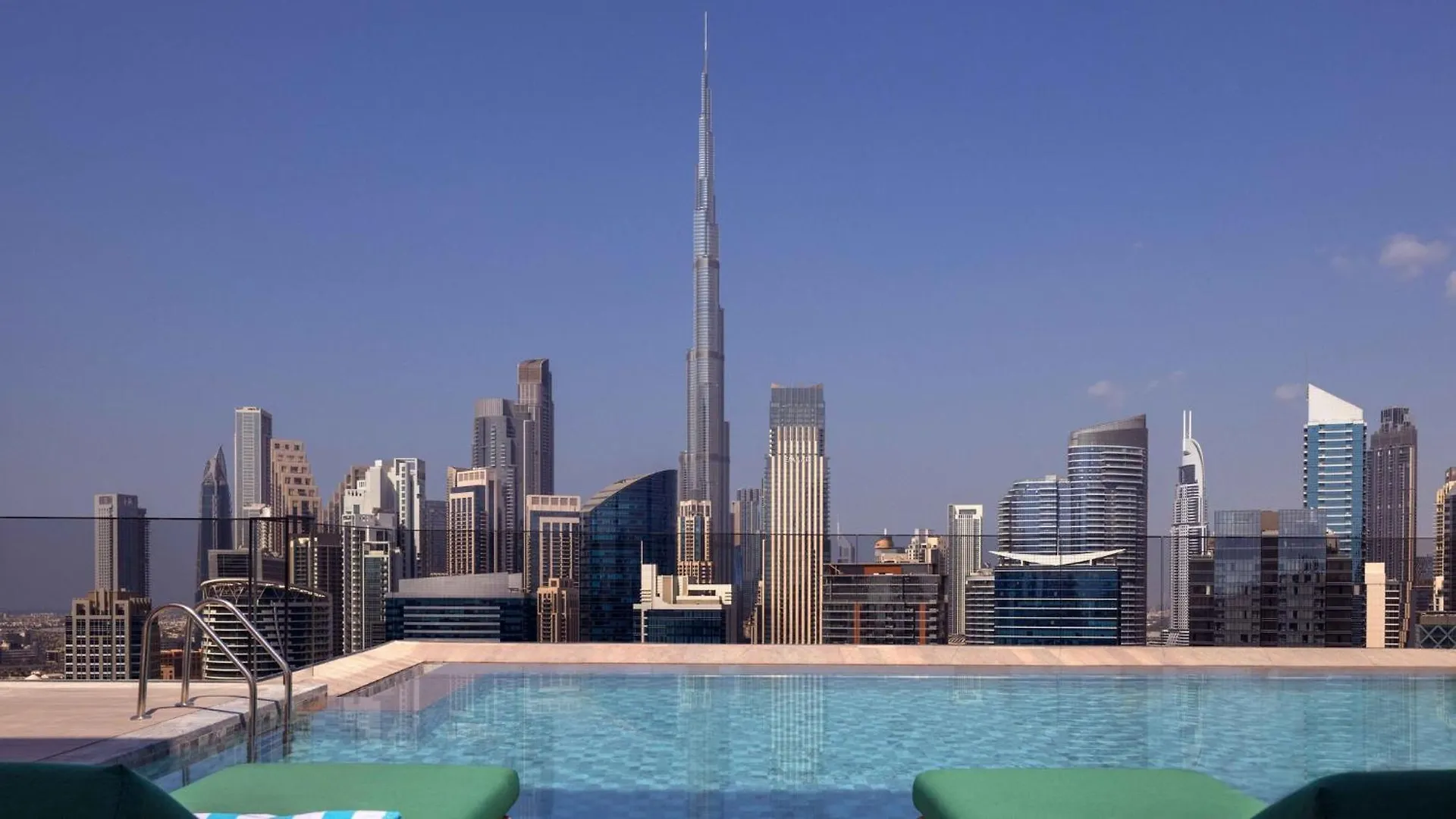 Intercontinental Residences Dubai Business Bay By Ihg Hotel